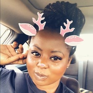 Meet your Posher, Kay Nicole 🙋🏾‍♀️